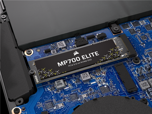 海盗船发布MP700 Elite PCIe 5.0 SSD：最高只能跑10GB/s