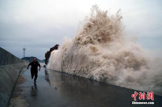 康妮或在温岭二度登陆 浙江暴雨疏散逾28万人