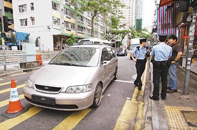 警方湾仔截查私家车揭司机涉药驾