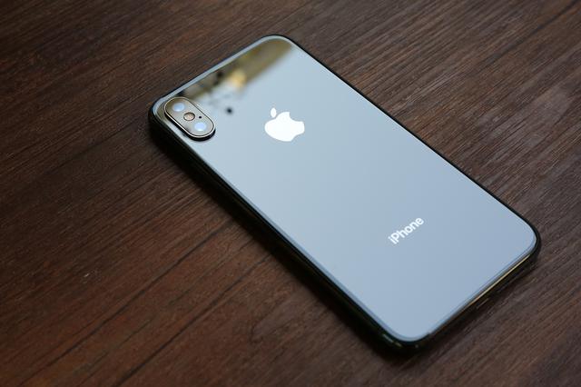 传 Samsung 按 Apple 要求改进 RAM 封装，有望提升 2026 年 iPhone AI 效能