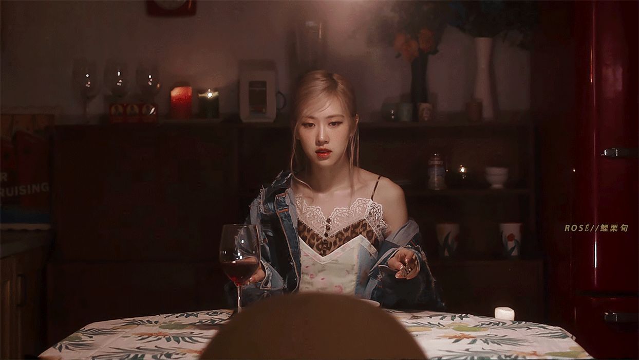 Rosé「ENFP」个性亲民超圈粉！上BigBang大声节目做访问分享偶像私下一面，网民讚：她跟我很像呢