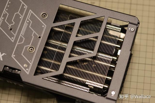 显卡降价 英伟达同意吗！5090要来了但RTX 4090大幅涨价 逼近2万元