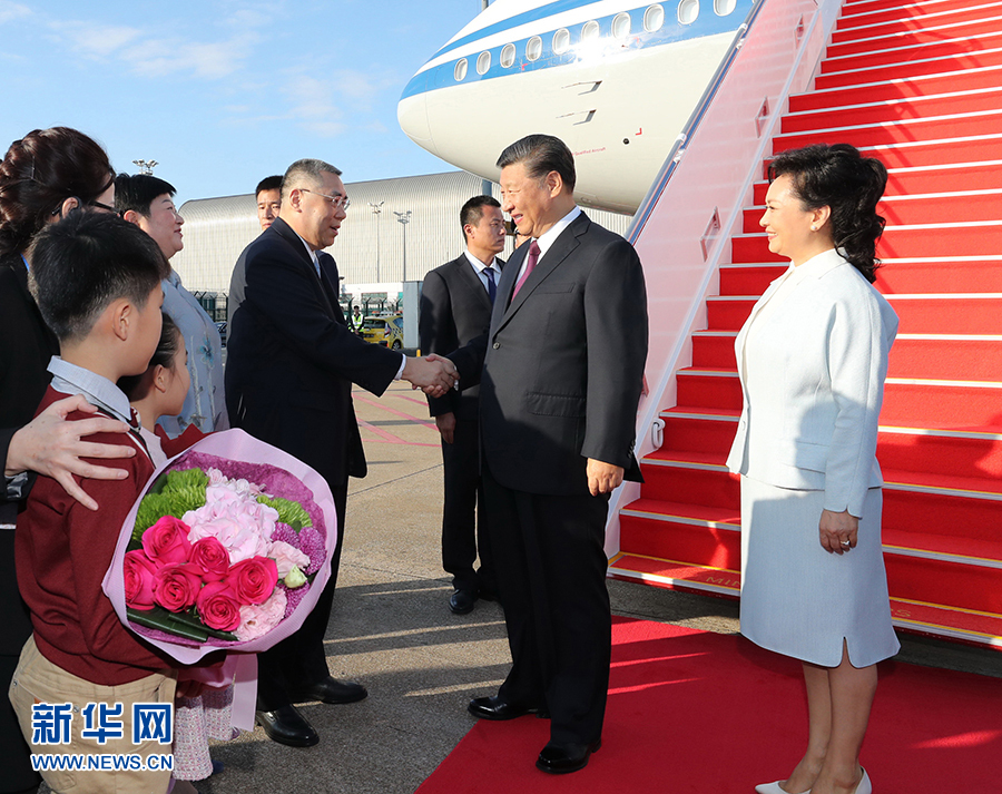 澳门回归25周年｜习近平与夫人结束行程乘专机离开澳门